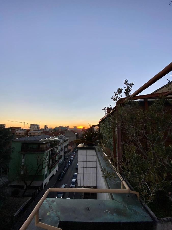 Meraviglioso Super Attico Con Terrazza 米兰 外观 照片