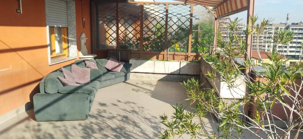 Meraviglioso Super Attico Con Terrazza 米兰 外观 照片
